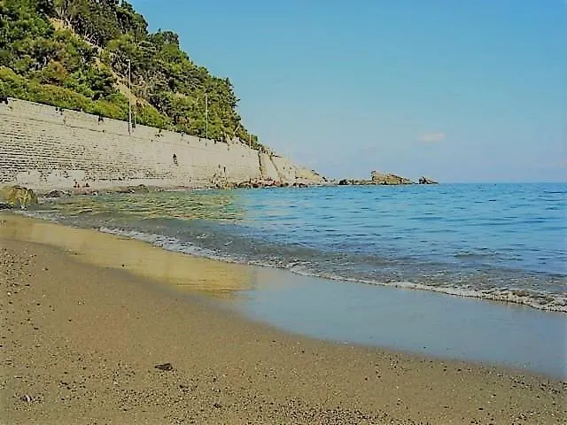 Sarola Bel Appartamentino Budget, Piscina A Disposizione דירה