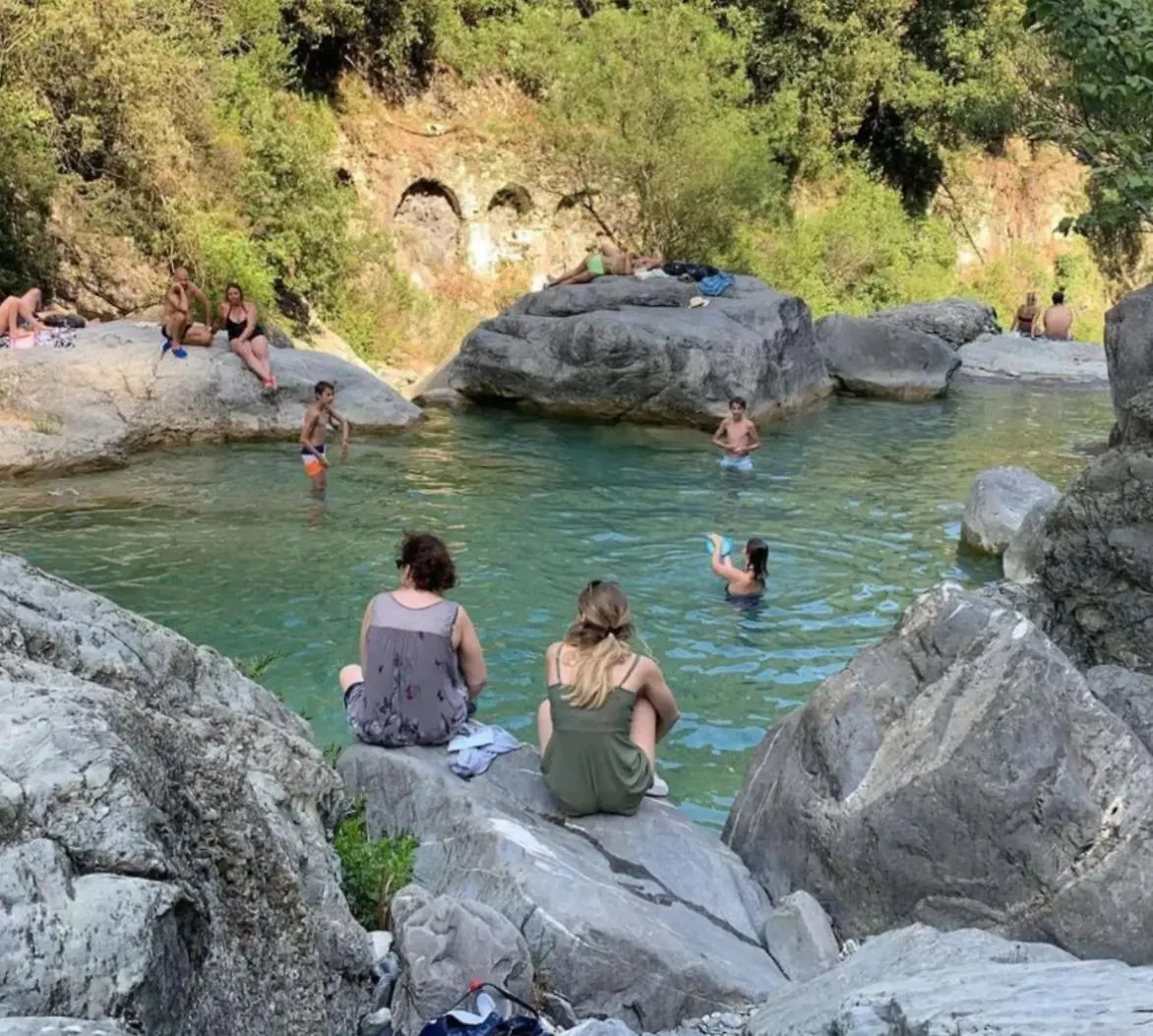 דירה Sarola Bel Appartamentino Budget, Piscina A Disposizione